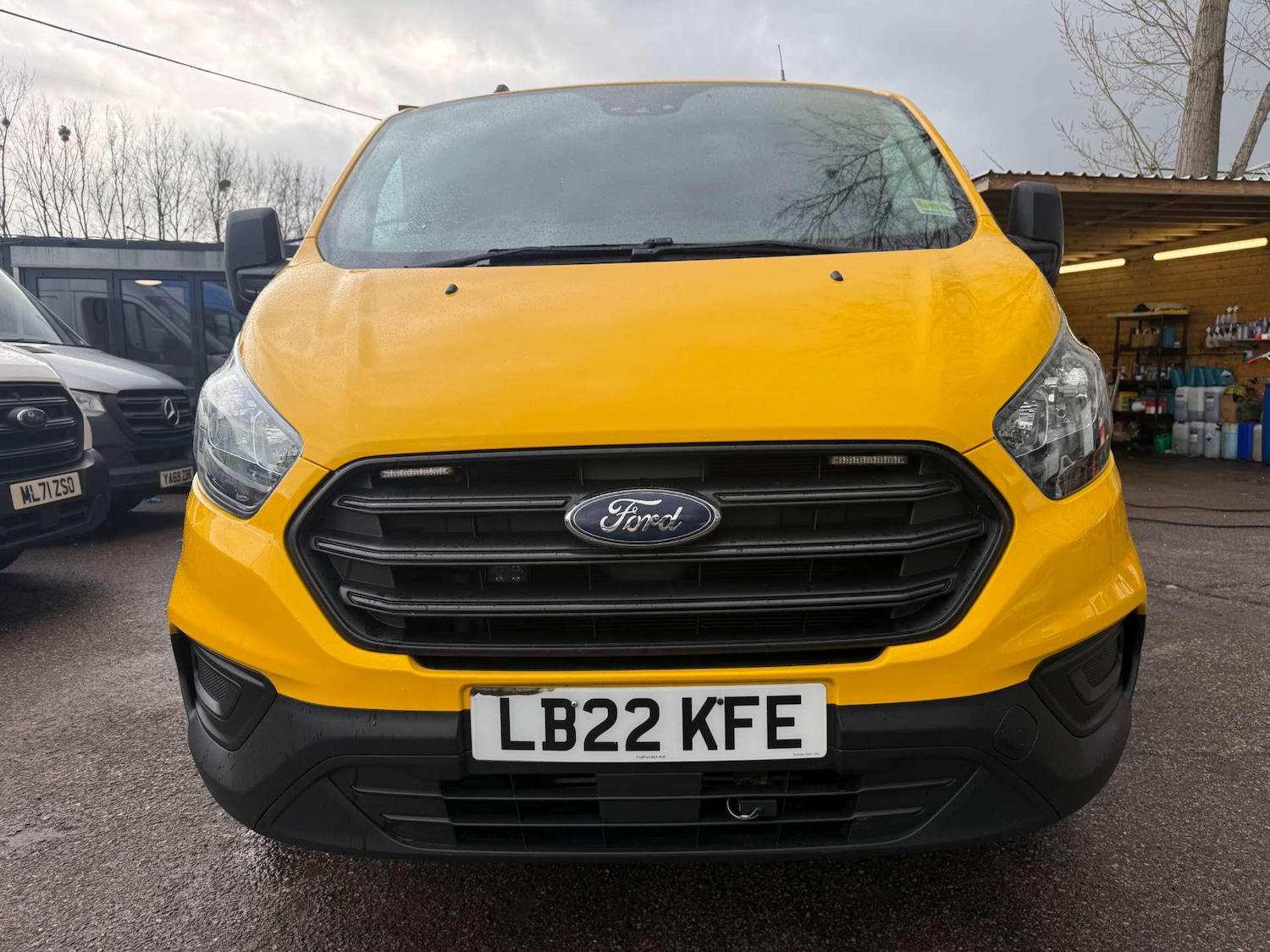 Used Ford Transit Custom 2022 for sale - 77372542: Photo 2