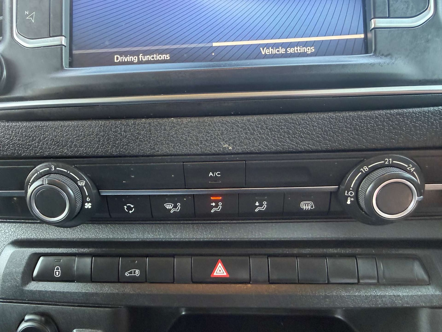 Used Toyota ProAce 2022 for sale - 77963203: Photo 15