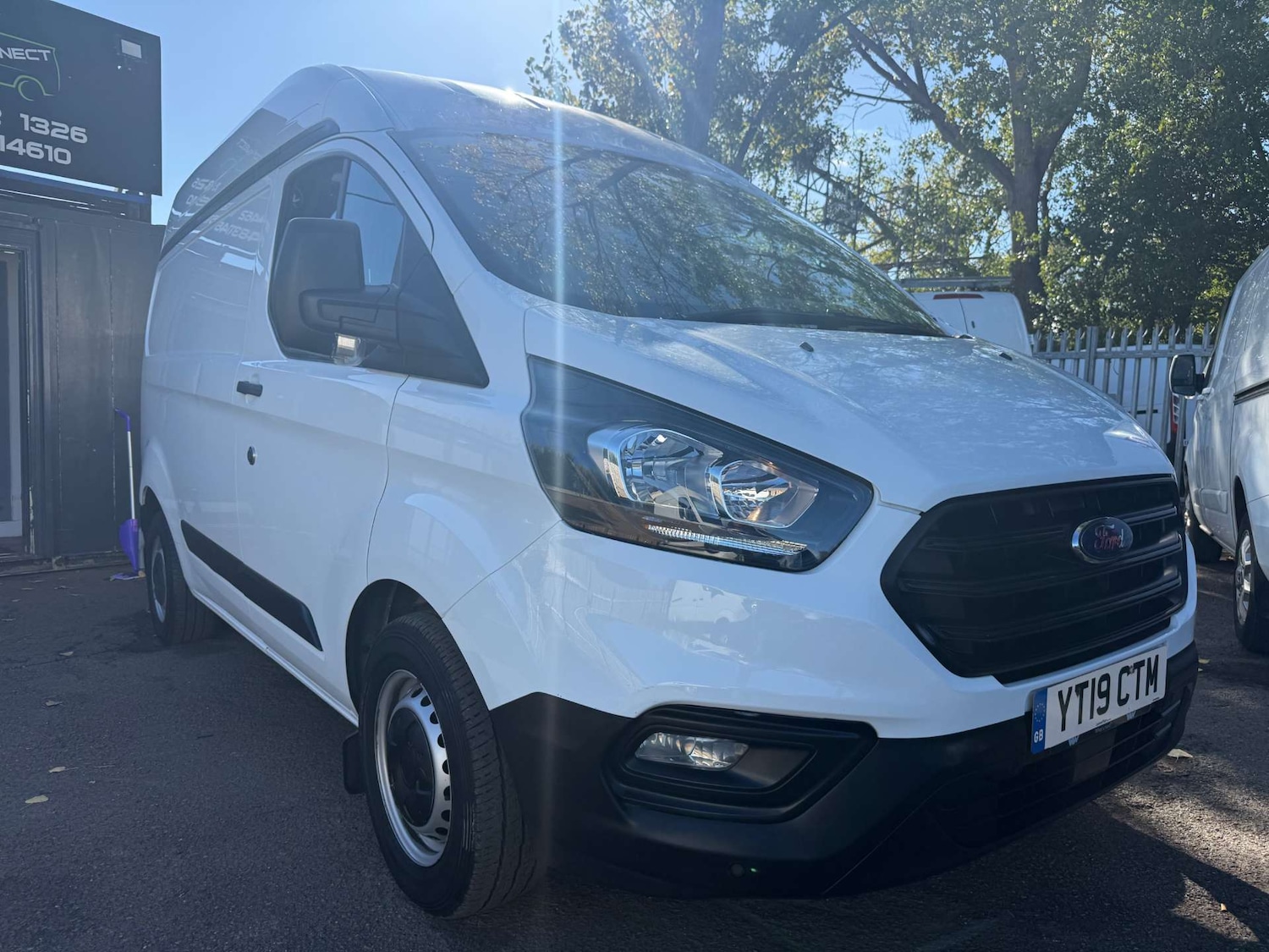 Used Ford Transit Custom 2019 for sale - 76277527: Photo 1