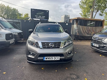 Used Nissan Navara 2019 for sale - 76043818: Photo
