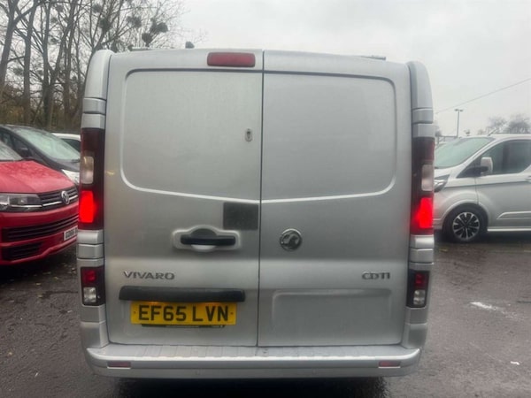 Used Vauxhall Vivaro 2015 for sale - 73757068: Photo 7