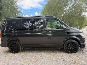Used Volkswagen Transporter 2018 for sale - 79445452: Photo
