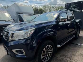 Used Nissan Navara 2017 for sale - 74895729: Photo
