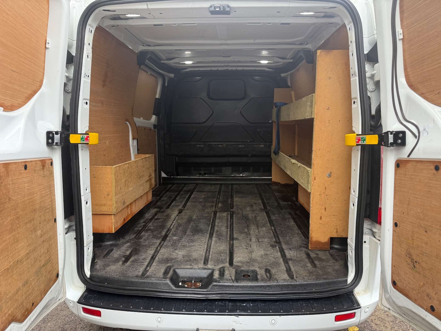 Used Ford Transit Custom 2020 for sale - 76277523: Photo 20