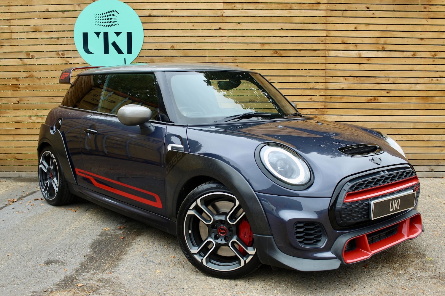 Used MINI Hatch 2020 for sale - 76605756: Photo 2