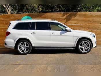 Used Mercedes-Benz GL Class 2015 for sale - 76605966: Photo