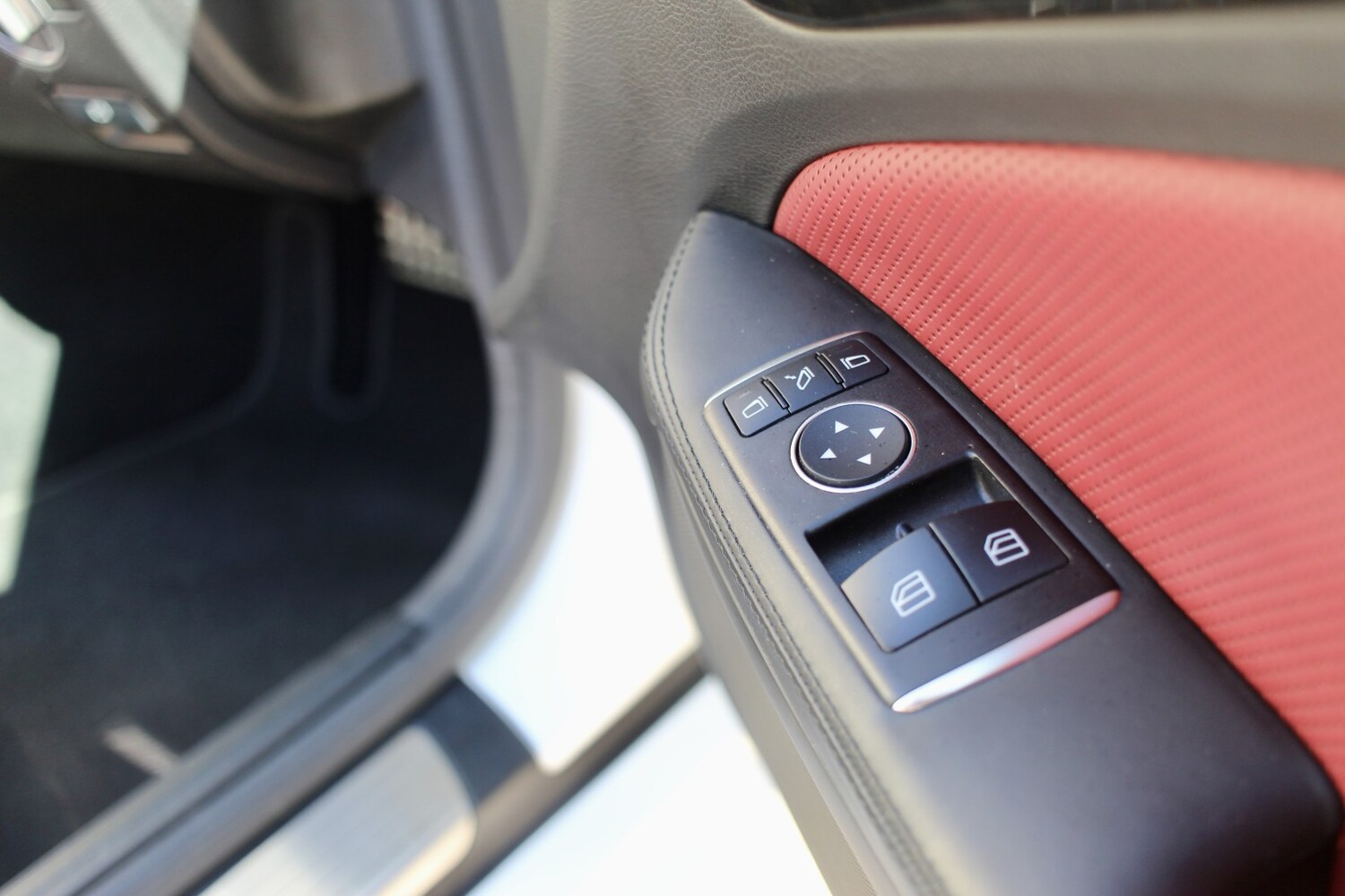 Used Mercedes-Benz SLC 2016 for sale - 78209944: Photo 27