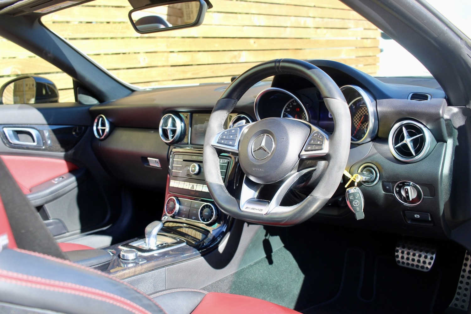 Used Mercedes-Benz SLC 2016 for sale - 78209944: Photo 3