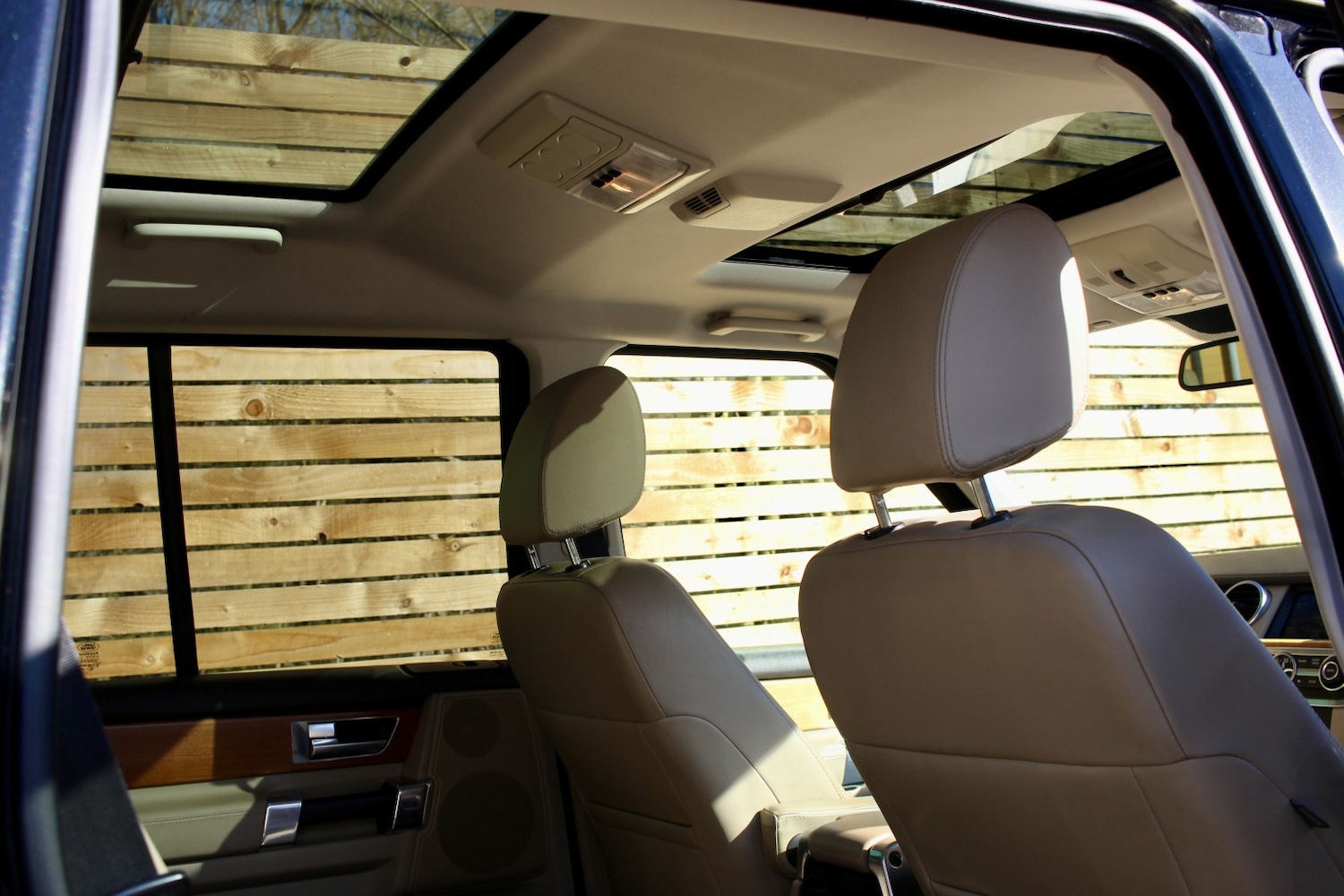 Used Land Rover Discovery 2014 for sale - 77735798: Photo 10