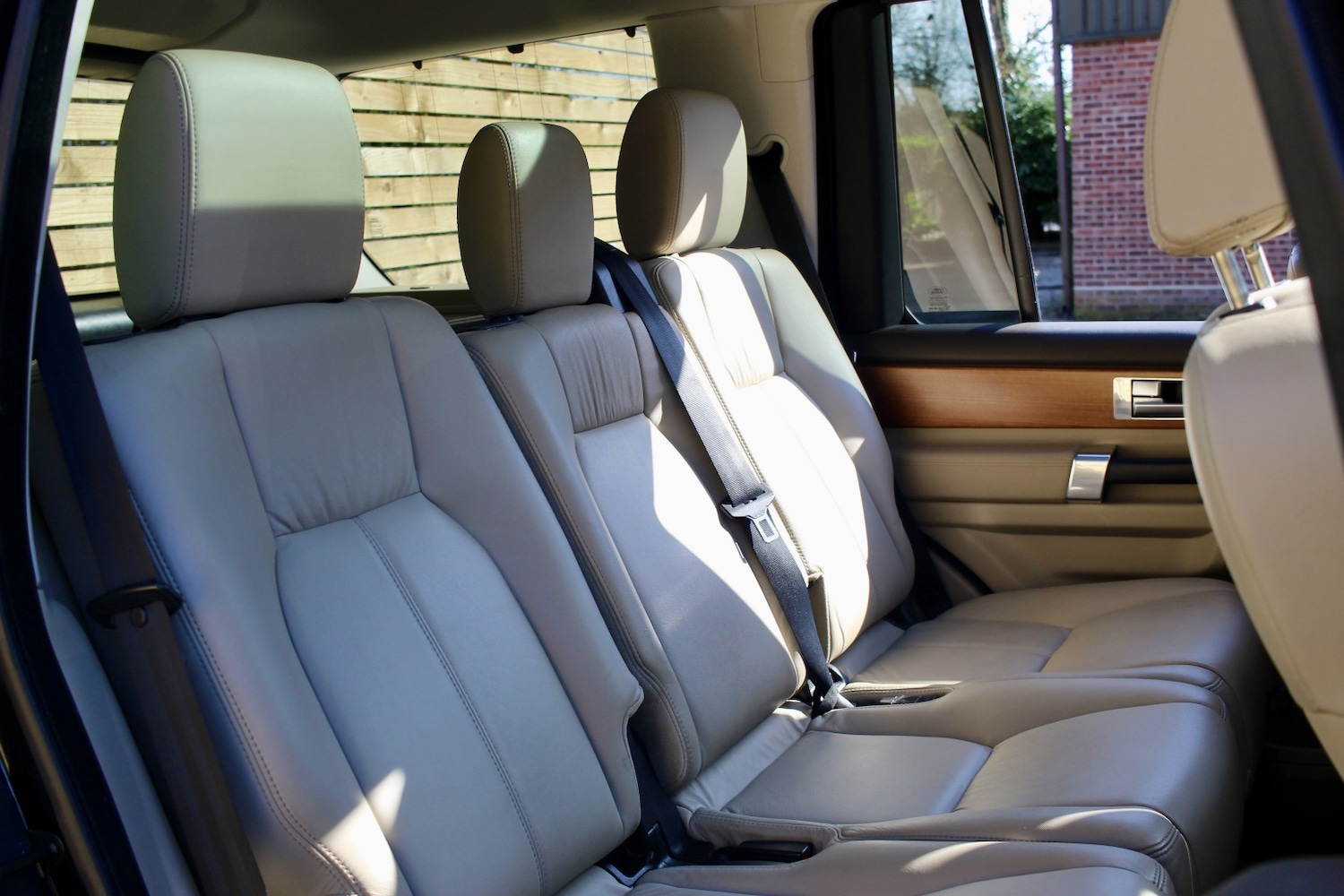 Used Land Rover Discovery 2014 for sale - 77735798: Photo 13