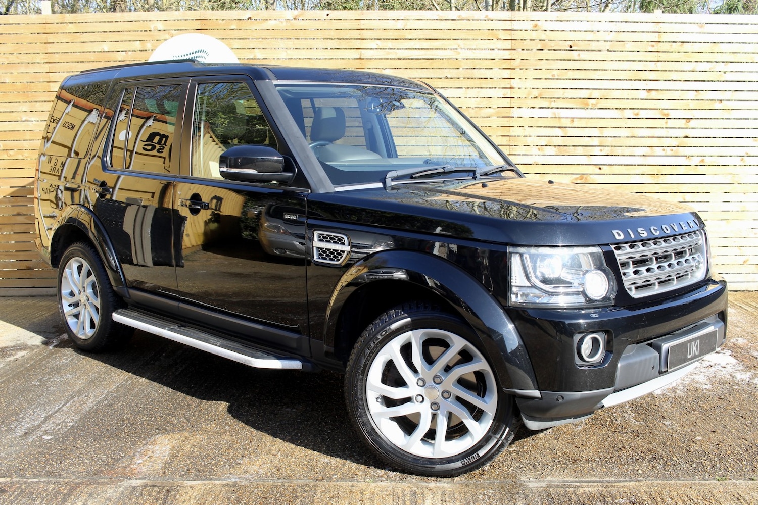 Used Land Rover Discovery 2014 for sale - 77735798: Photo 2