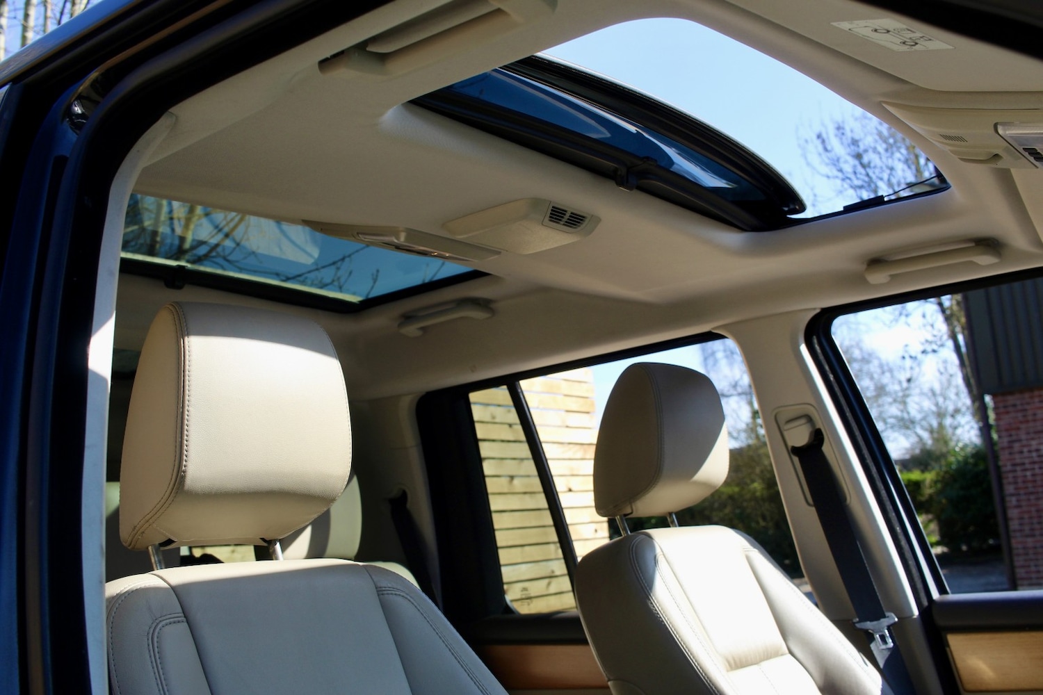 Used Land Rover Discovery 2014 for sale - 77735798: Photo 8