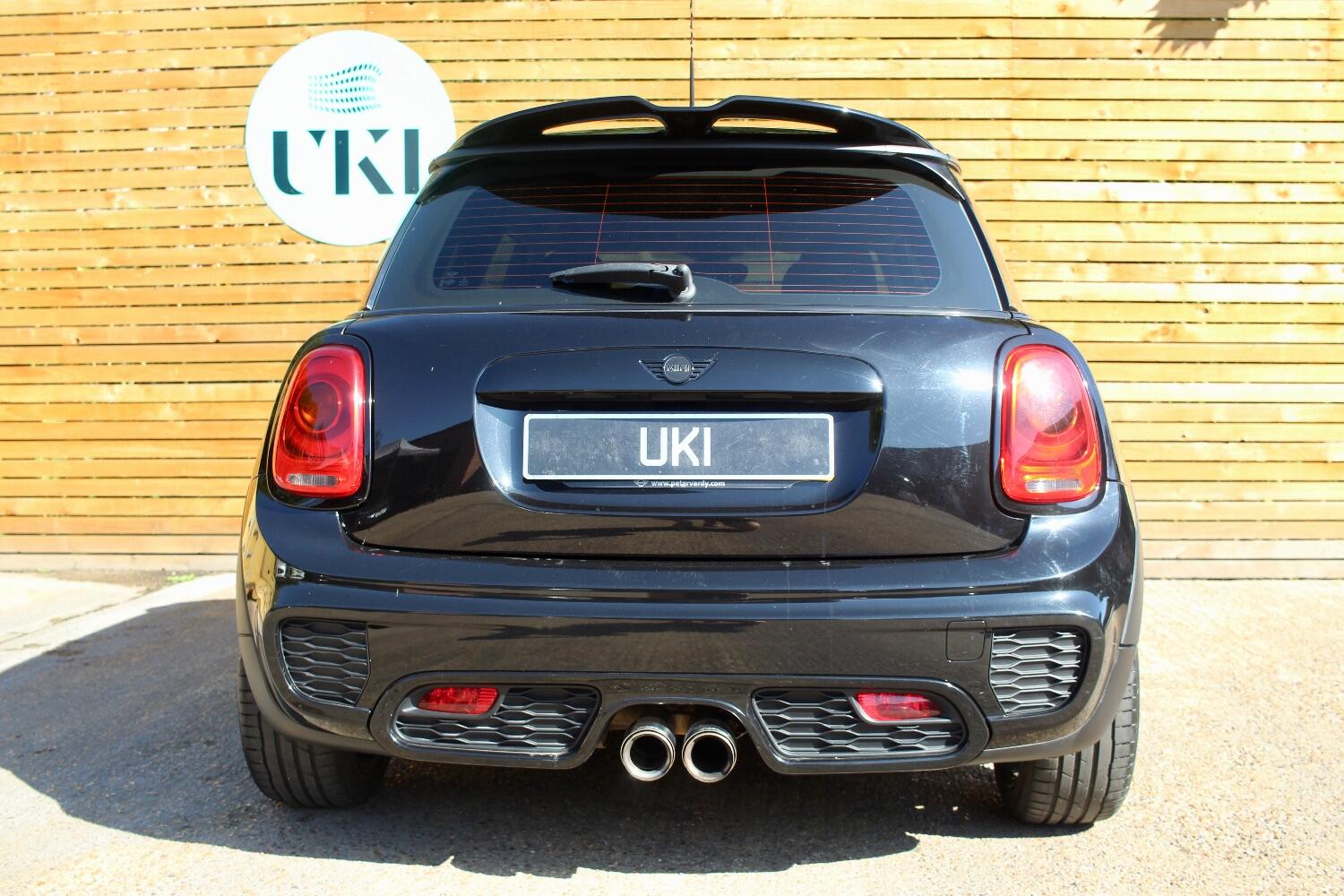 Used MINI Hatch 2017 for sale - 76605624: Photo 5