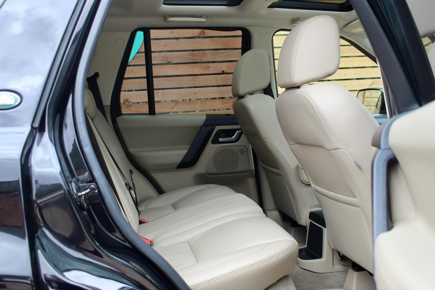 Used Land Rover Freelander 2014 for sale - 77357251: Photo 11