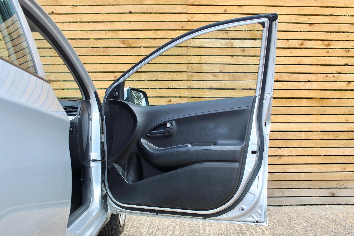 Used Kia Picanto 2014 for sale - 76605877: Photo 19