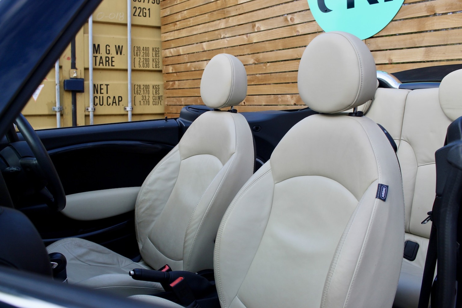 Used MINI Convertible 2014 for sale - 77264447: Photo 11