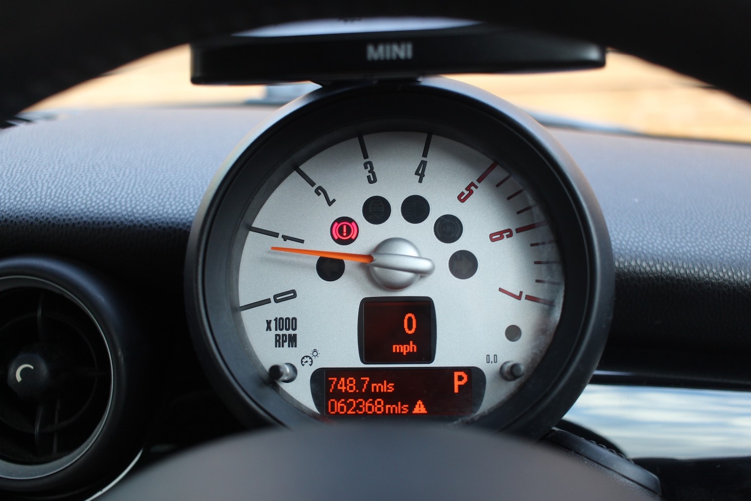 Used MINI Convertible 2014 for sale - 77264447: Photo 21