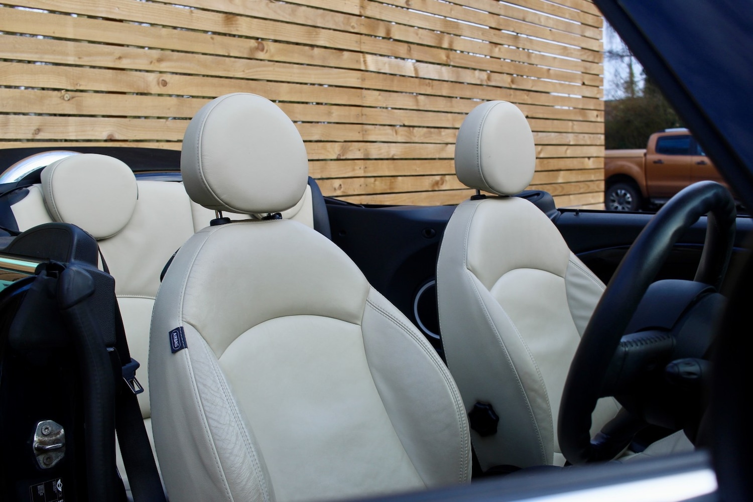 Used MINI Convertible 2014 for sale - 77264447: Photo 8