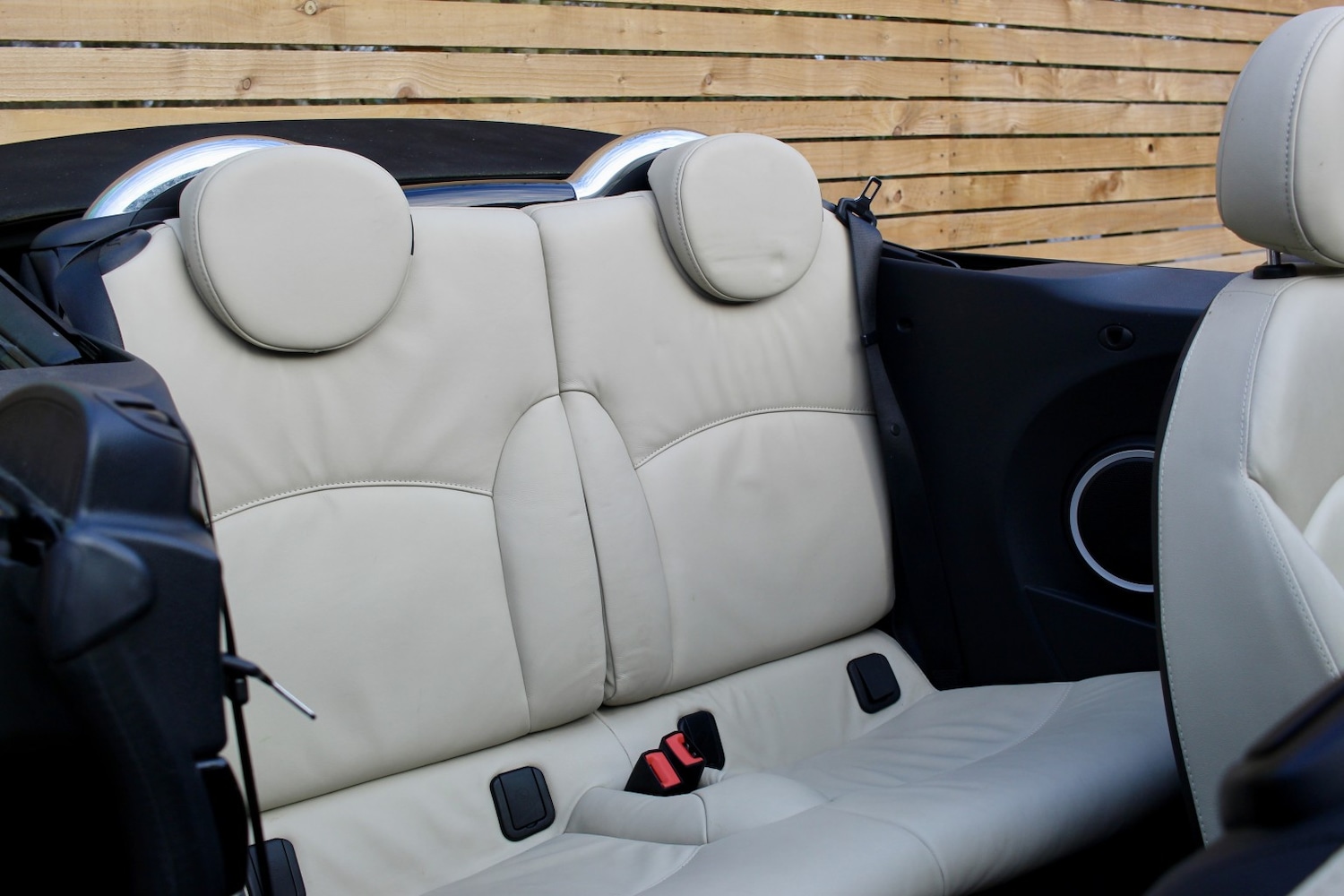 Used MINI Convertible 2014 for sale - 77264447: Photo 9