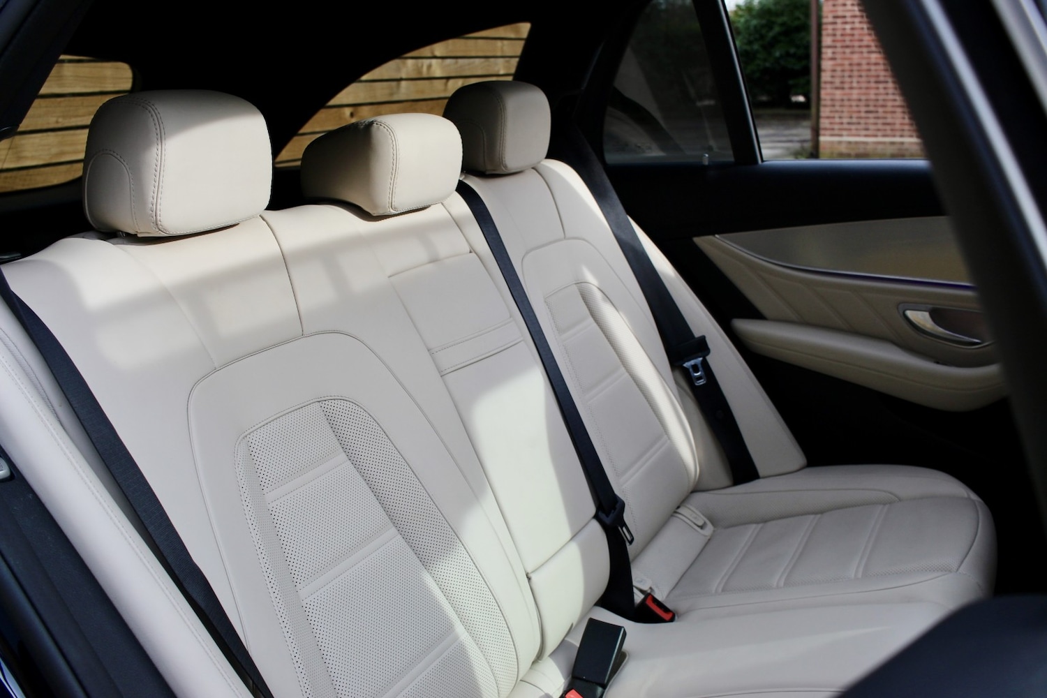 Used Mercedes-Benz E Class 2018 for sale - 77584440: Photo 12