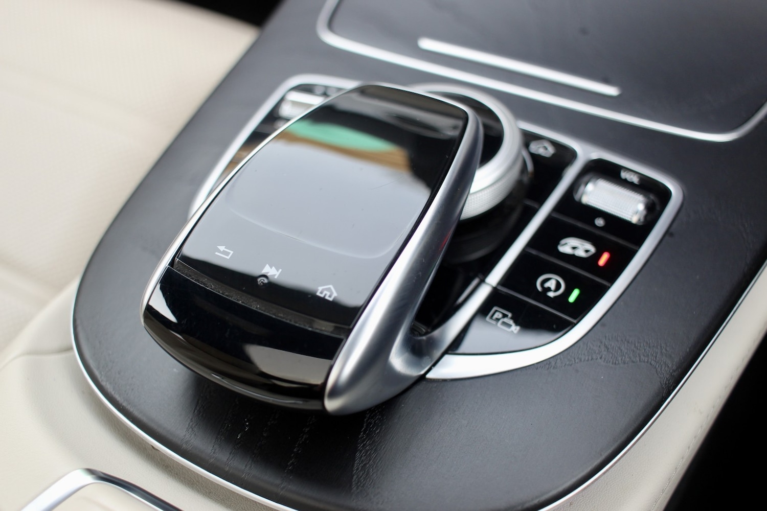 Used Mercedes-Benz E Class 2018 for sale - 77584440: Photo 20