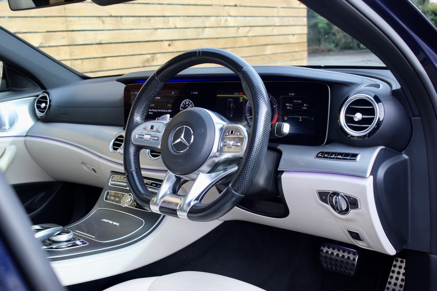 Used Mercedes-Benz E Class 2018 for sale - 77584440: Photo 6