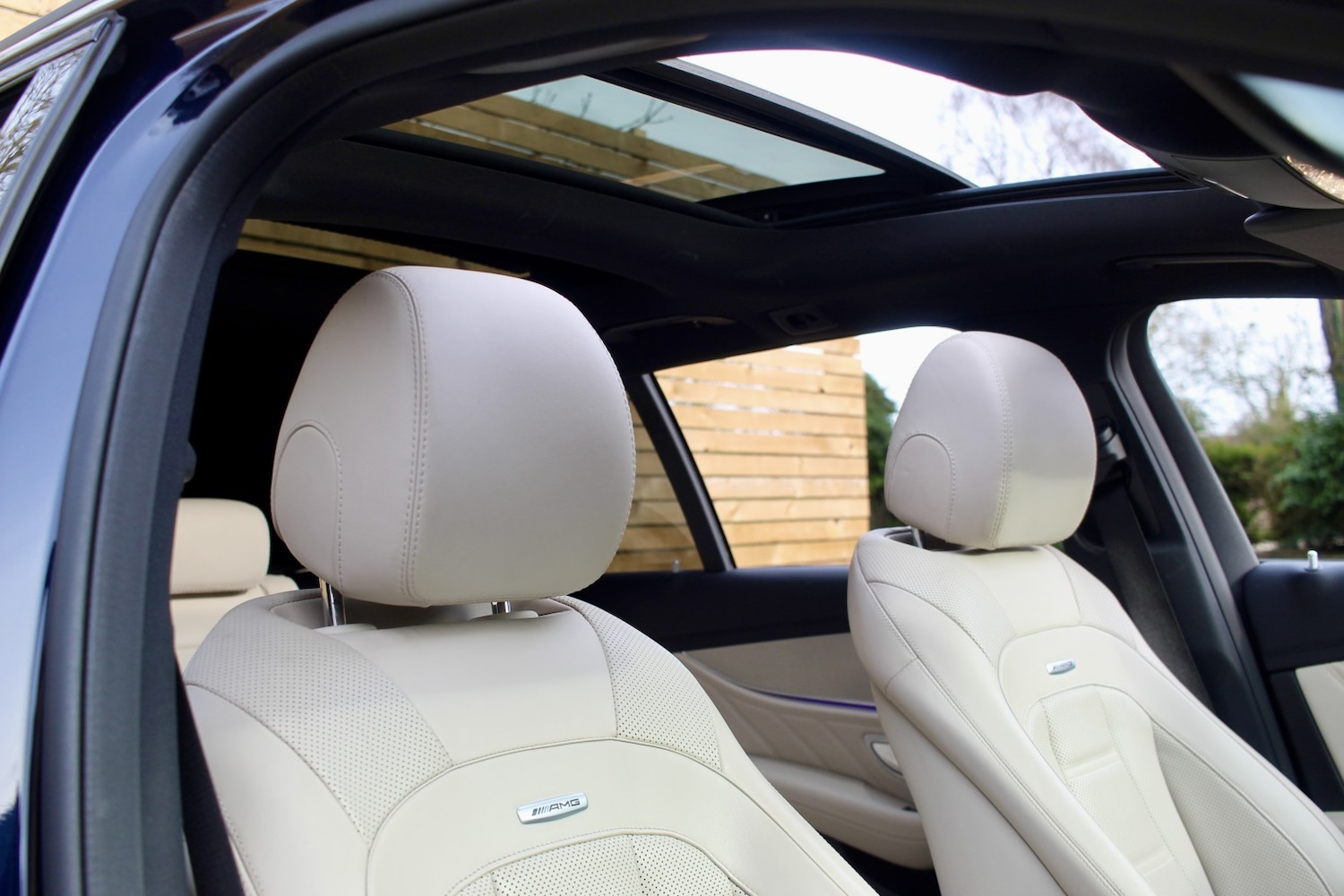 Used Mercedes-Benz E Class 2018 for sale - 77584440: Photo 8