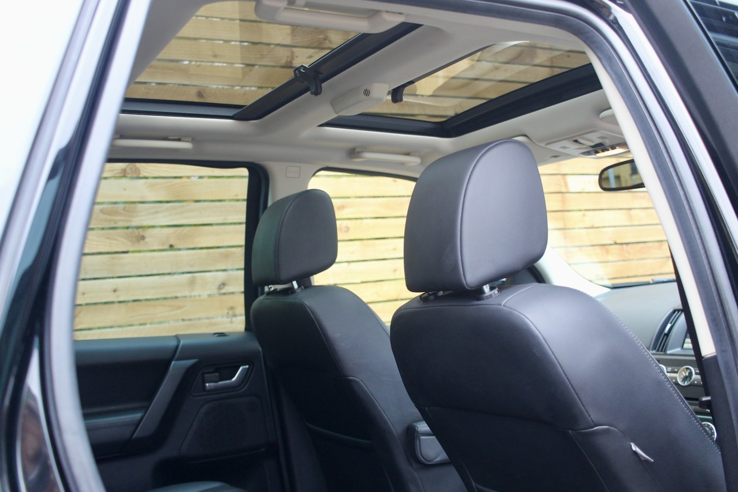 Used Land Rover Freelander 2 2014 for sale - 76605738: Photo 10