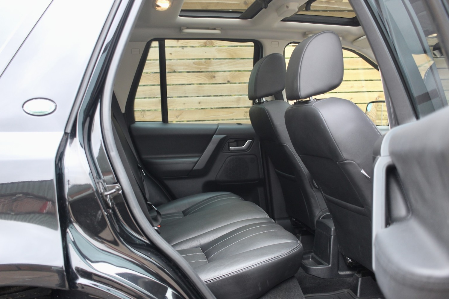 Used Land Rover Freelander 2 2014 for sale - 76605738: Photo 11