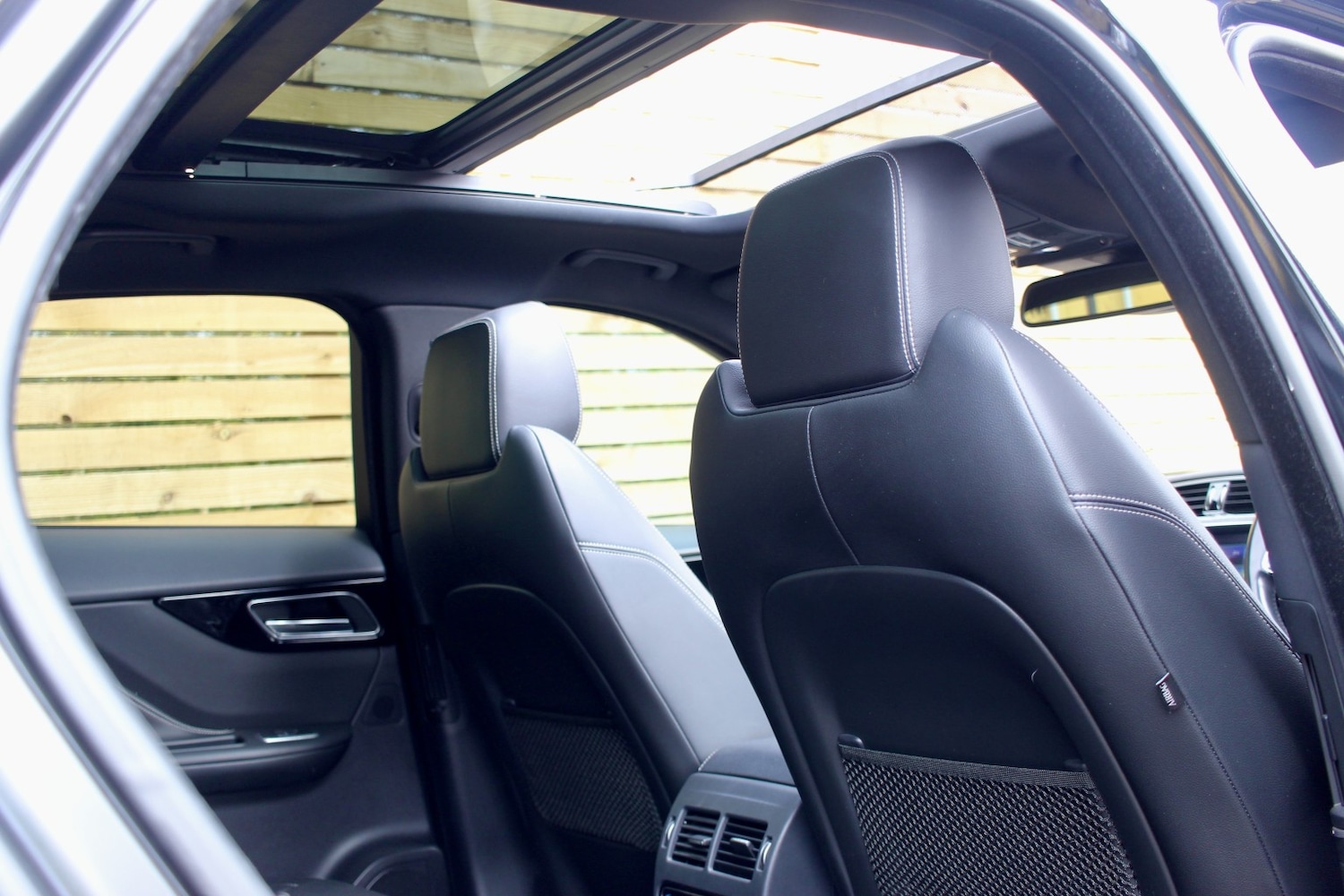 Used Jaguar F-Pace 2016 for sale - 78098258: Photo 10