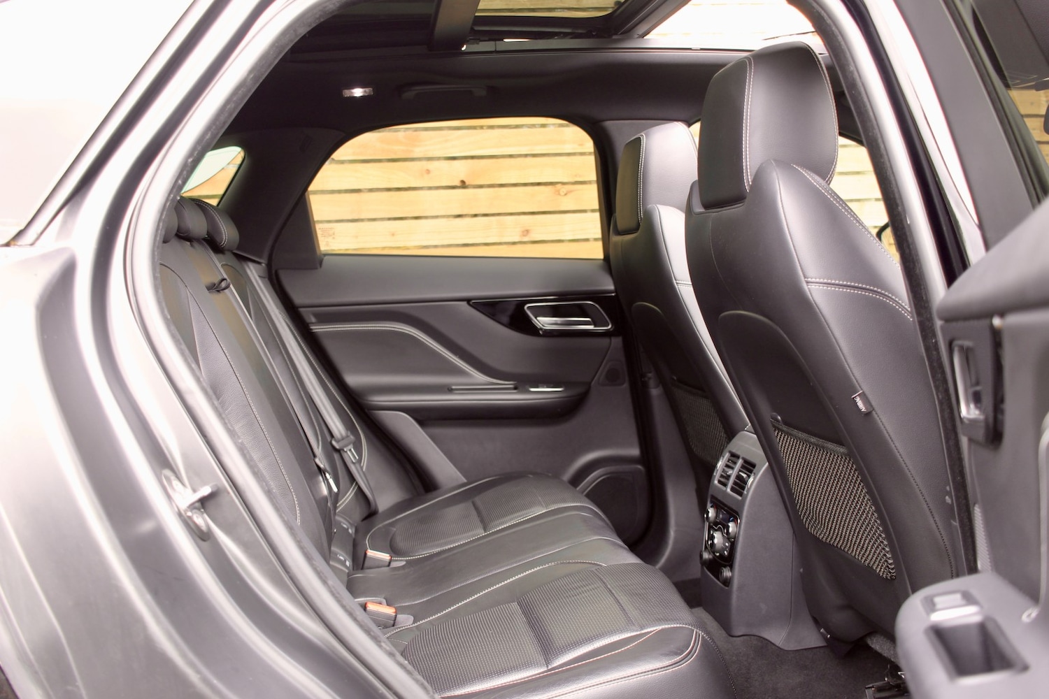 Used Jaguar F-Pace 2016 for sale - 78098258: Photo 12