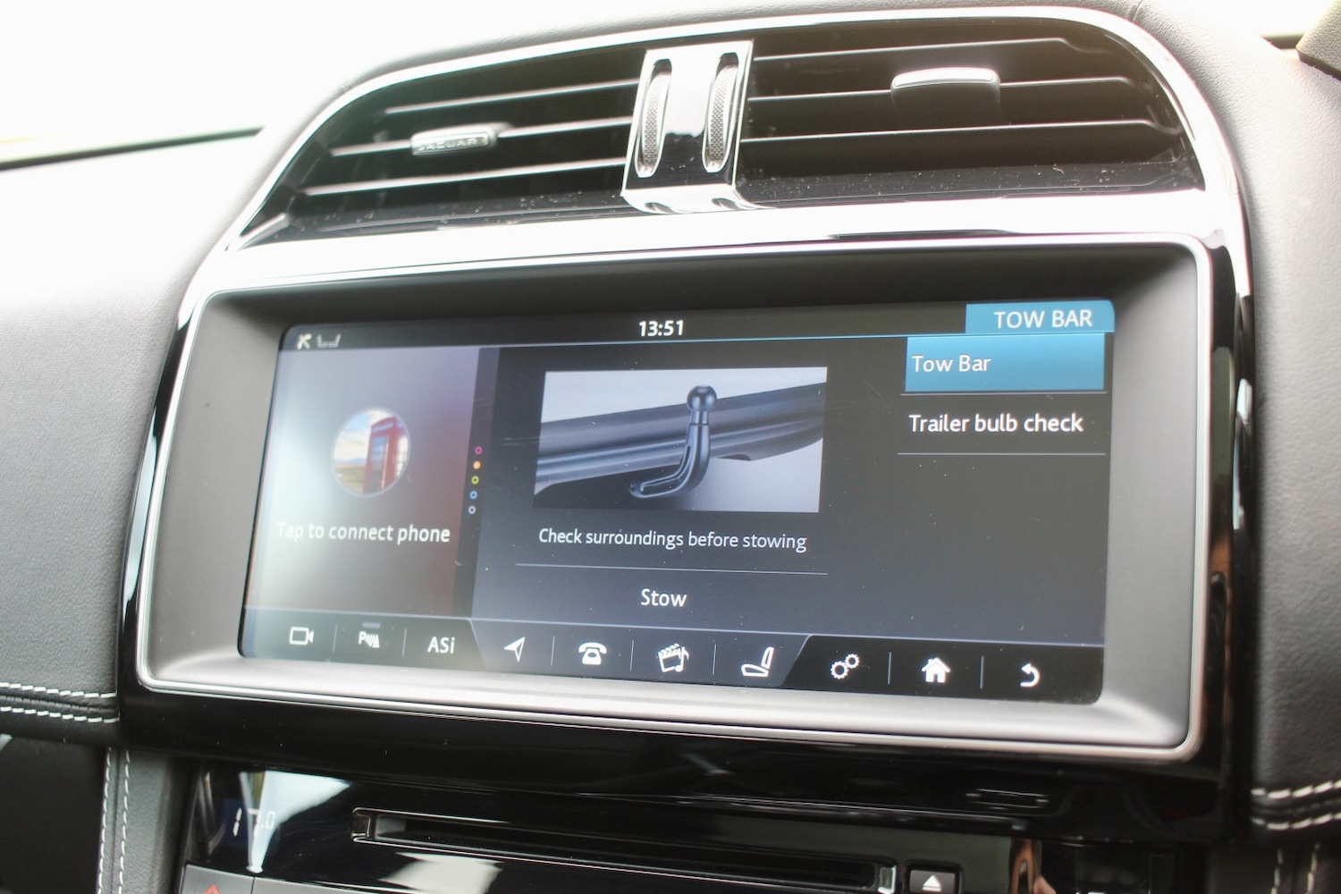 Used Jaguar F-Pace 2016 for sale - 78098258: Photo 21