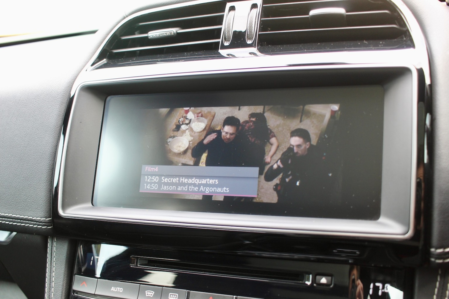 Used Jaguar F-Pace 2016 for sale - 78098258: Photo 28