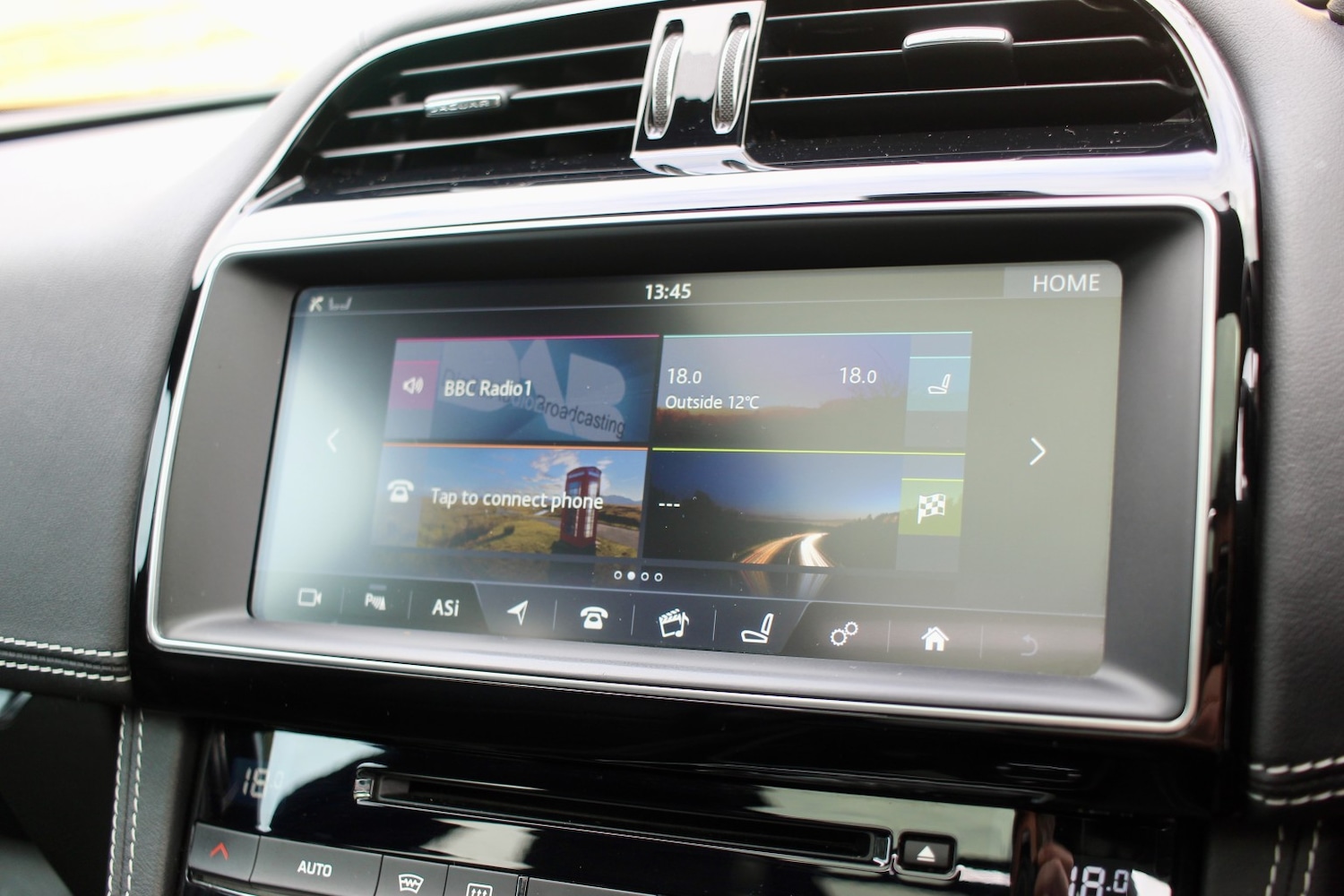 Used Jaguar F-Pace 2016 for sale - 78098258: Photo 30