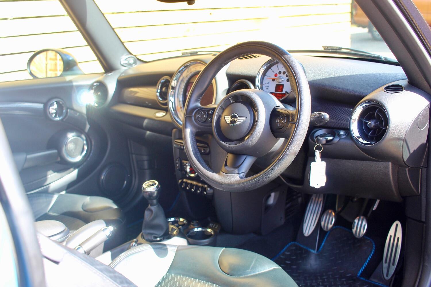 Used MINI Hatch 2013 for sale - 76605899: Photo 5