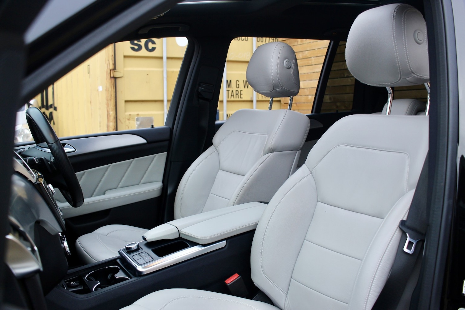 Used Mercedes-Benz GL Class 2015 for sale - 76986829: Photo 16