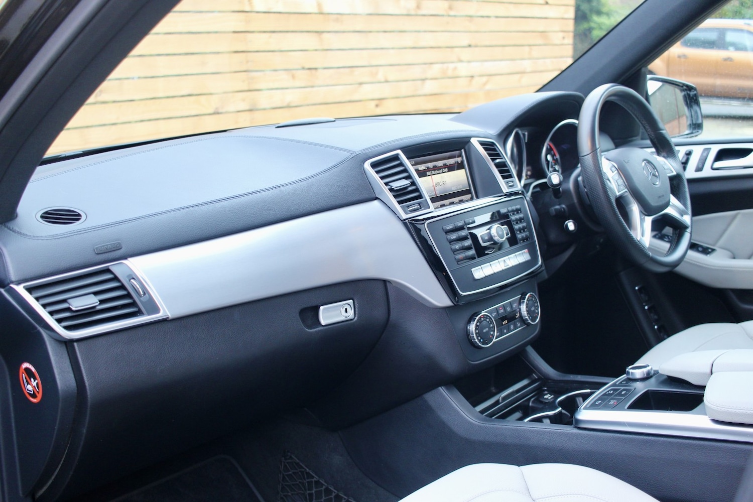 Used Mercedes-Benz GL Class 2015 for sale - 76986829: Photo 17