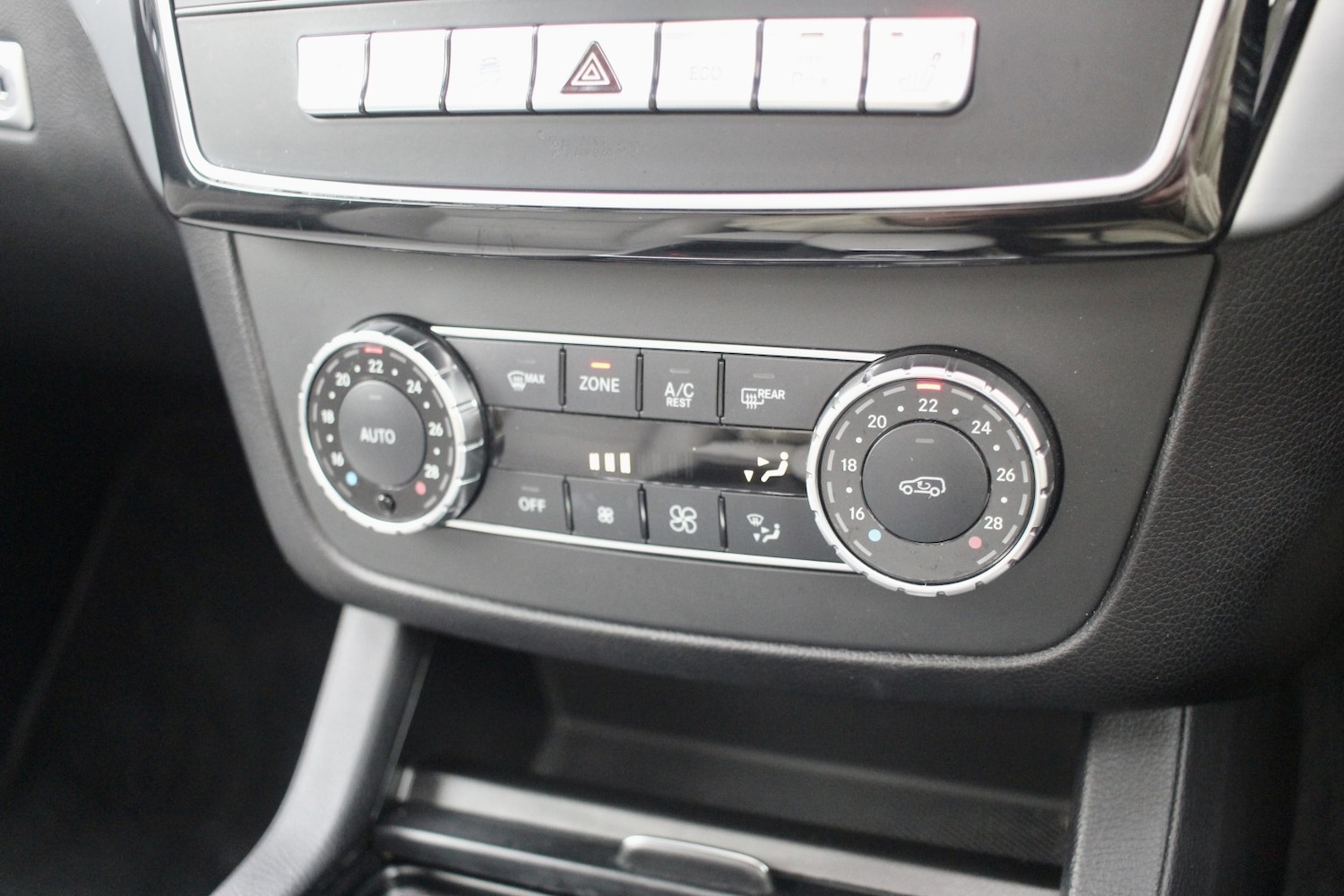 Used Mercedes-Benz GL Class 2015 for sale - 76986829: Photo 20