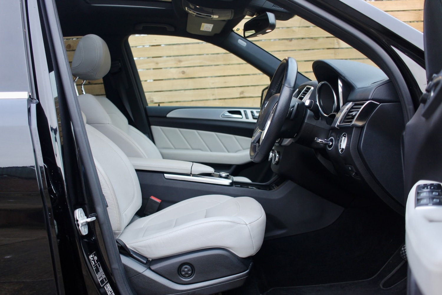 Used Mercedes-Benz GL Class 2015 for sale - 76986829: Photo 7