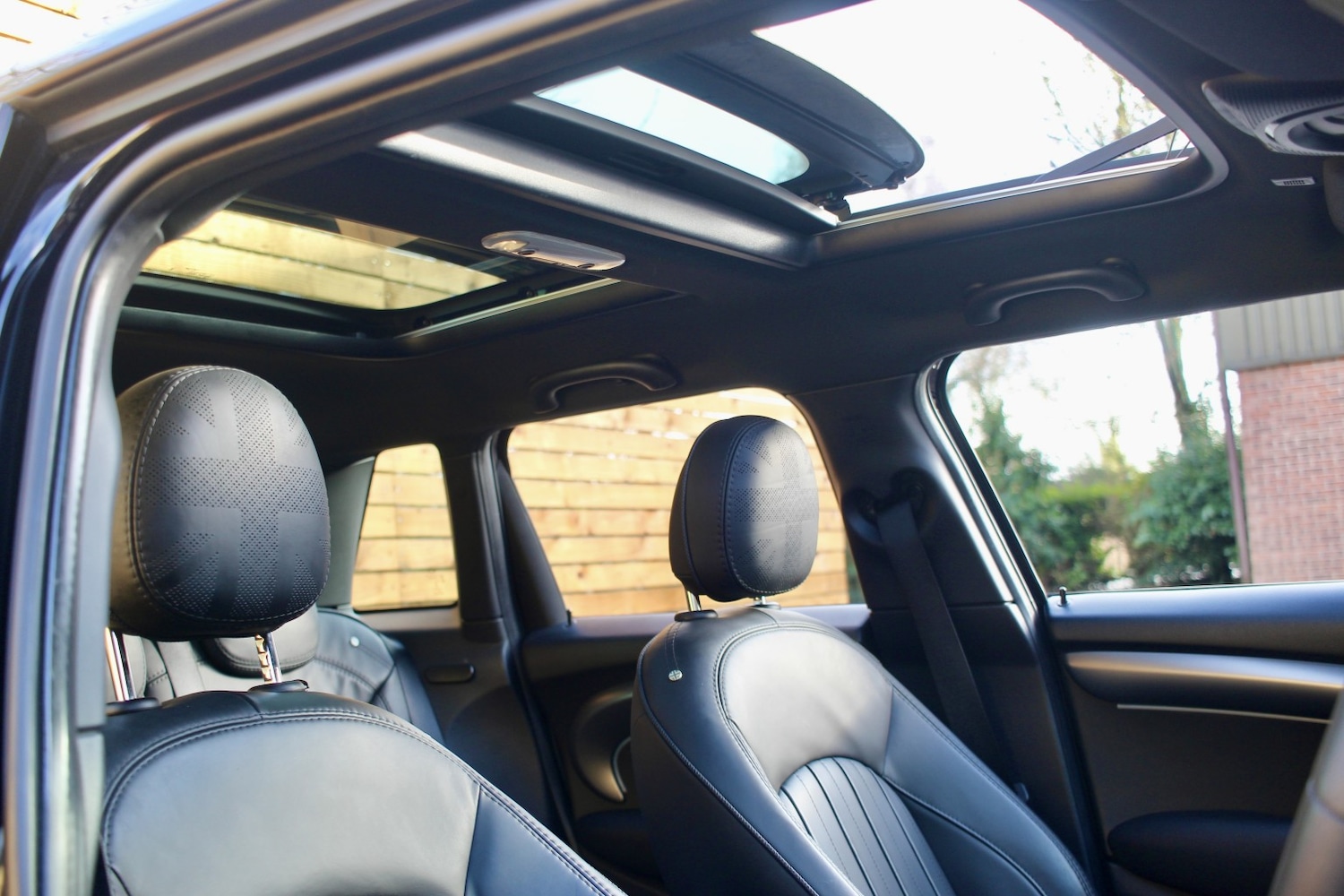 Used MINI Hatch 2022 for sale - 77166143: Photo 8