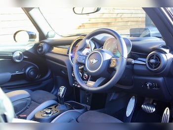 Used MINI Convertible 2022 for sale - 79395091: Photo