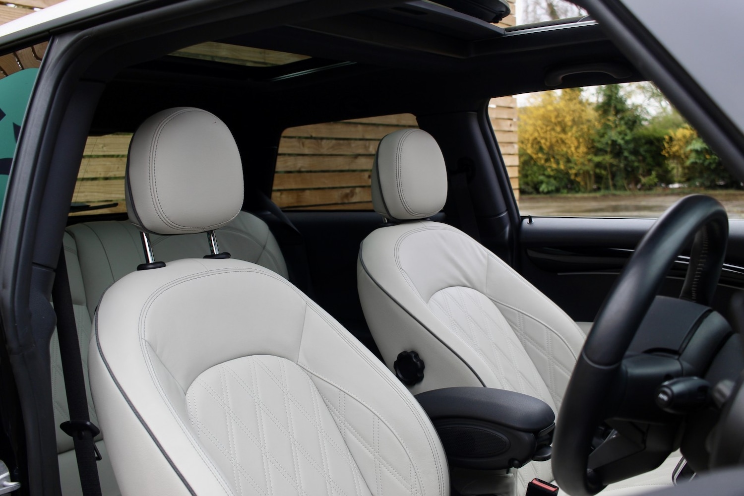 Used MINI Hatch 2022 for sale - 78098321: Photo 9