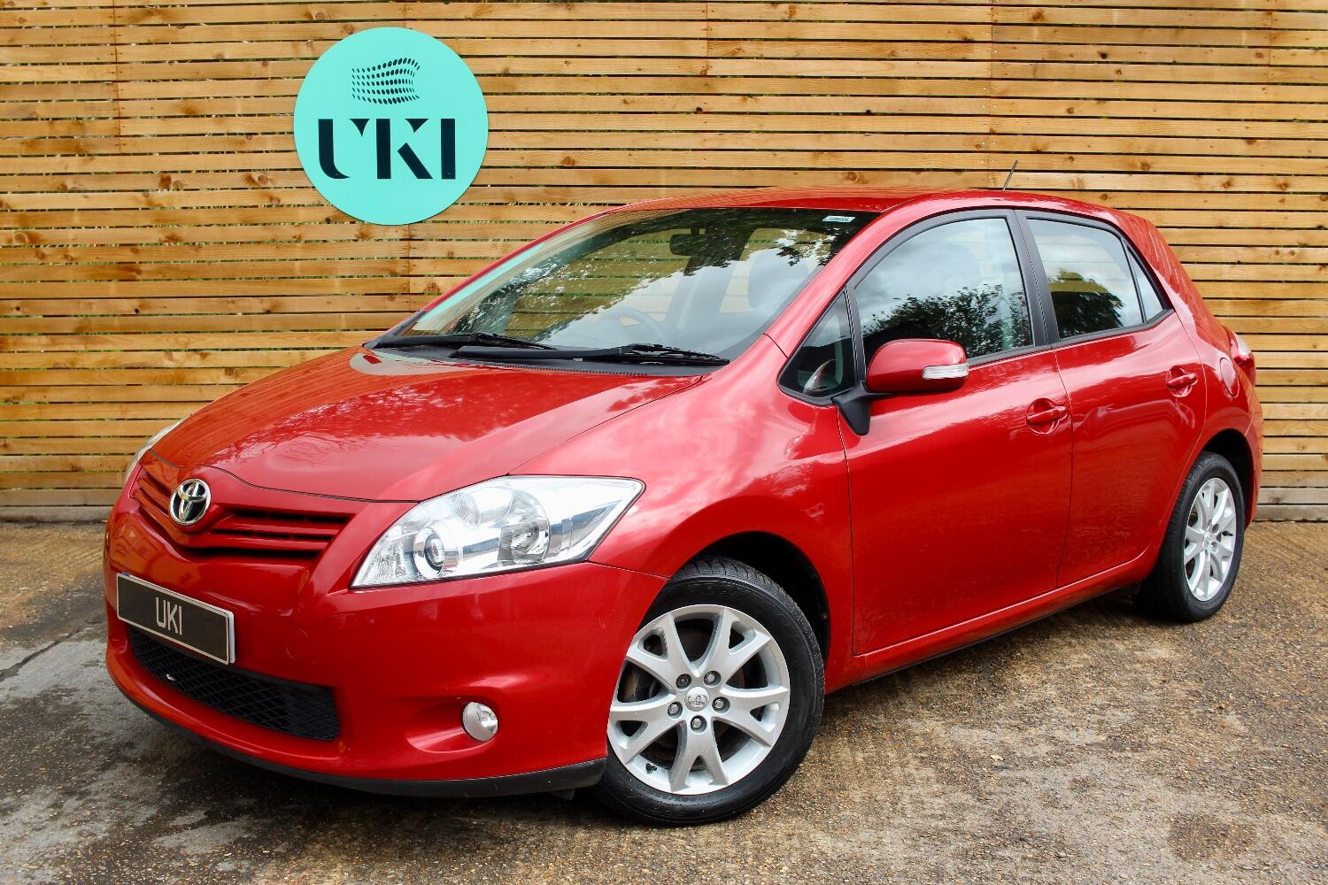 Used Toyota Auris 2012 for sale - 76605866: Photo 1