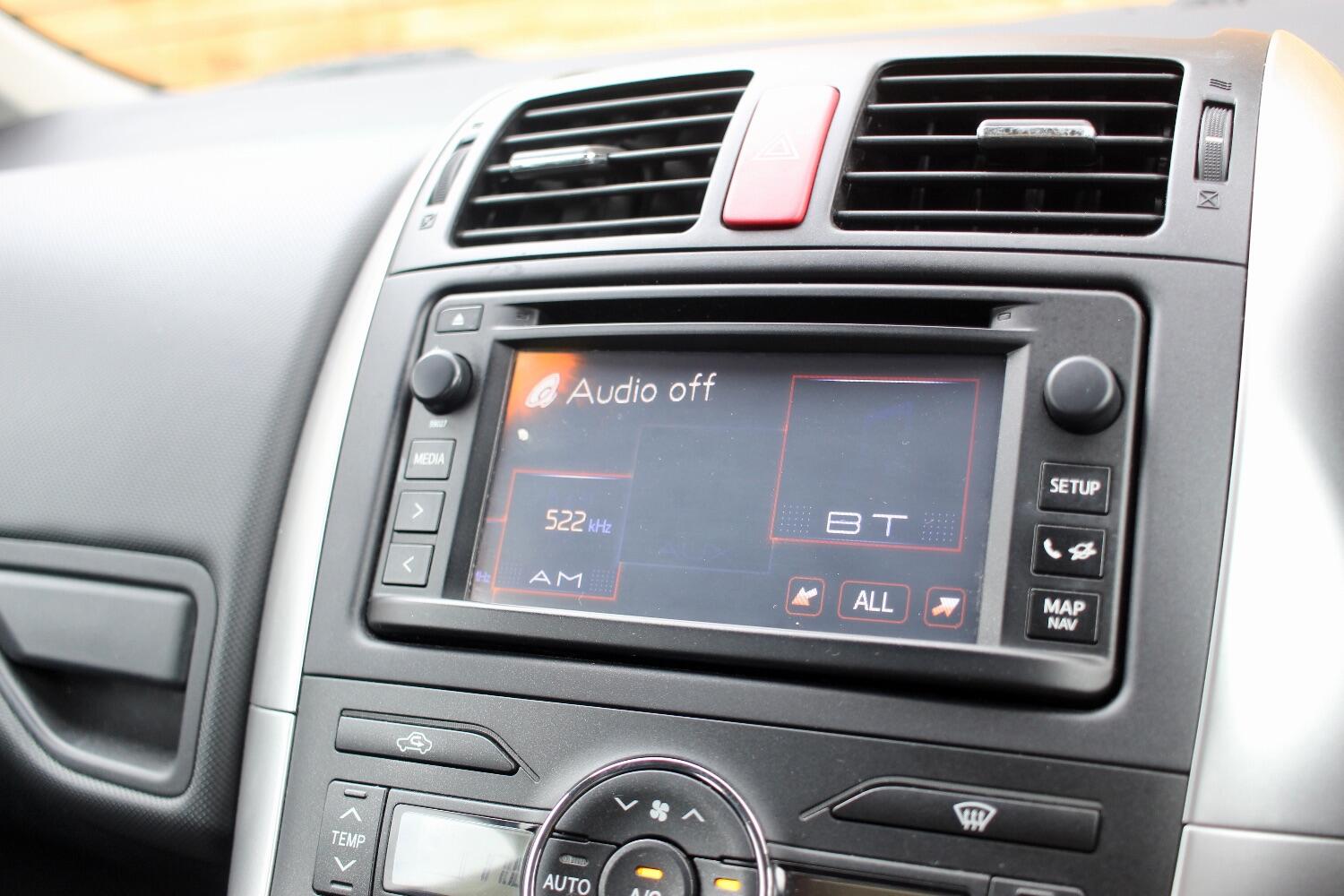 Used Toyota Auris 2012 for sale - 76605866: Photo 16