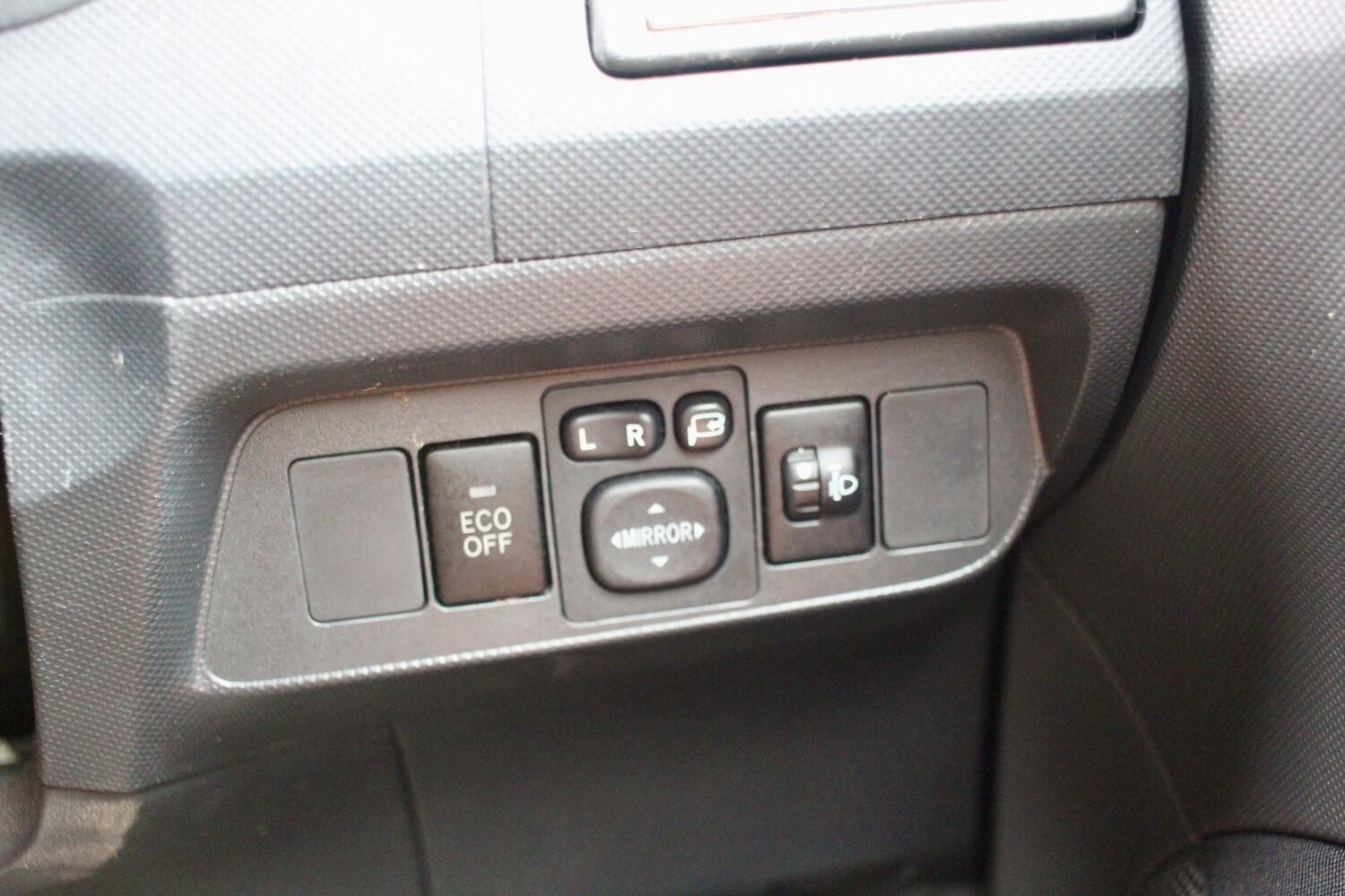 Used Toyota Auris 2012 for sale - 76605866: Photo 18