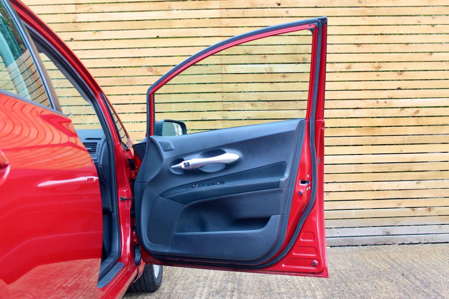 Used Toyota Auris 2012 for sale - 76605866: Photo 20