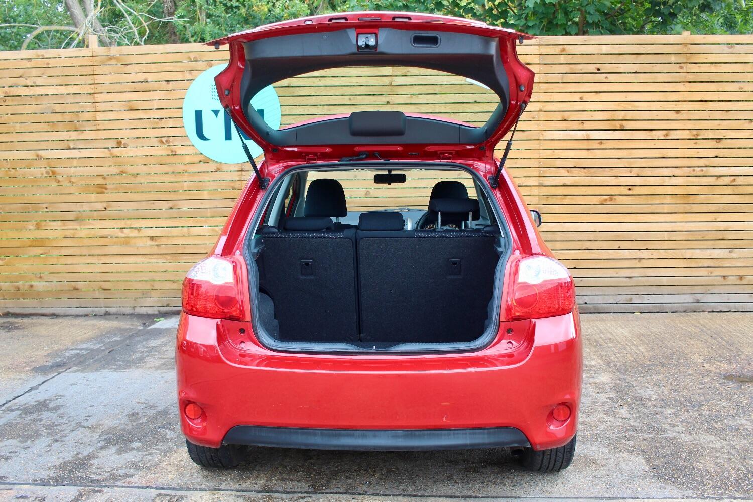 Used Toyota Auris 2012 for sale - 76605866: Photo 22