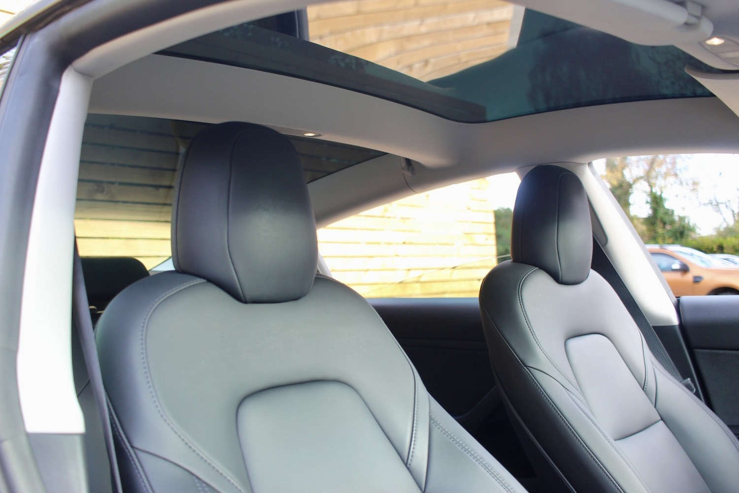 Used Tesla Model 3 2021 for sale - 76666124: Photo 8