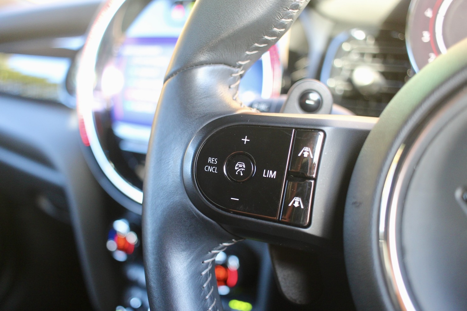 Used MINI Convertible 2022 for sale - 77129564: Photo 25