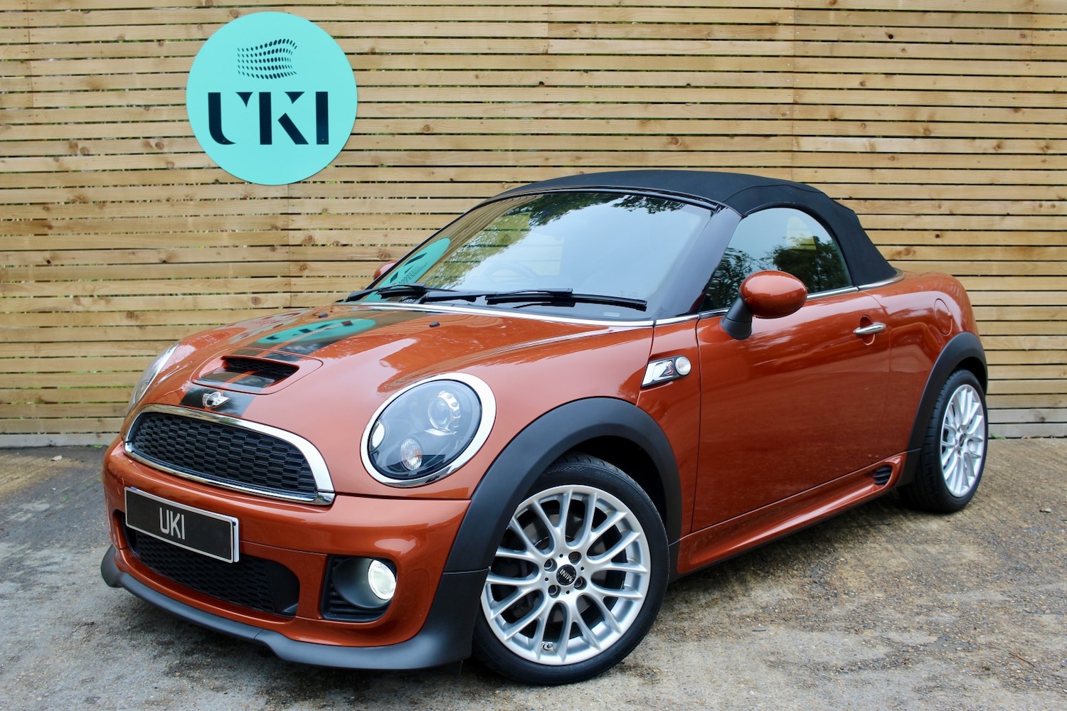 Used MINI Roadster 2014 for sale - 76643440: Photo 1